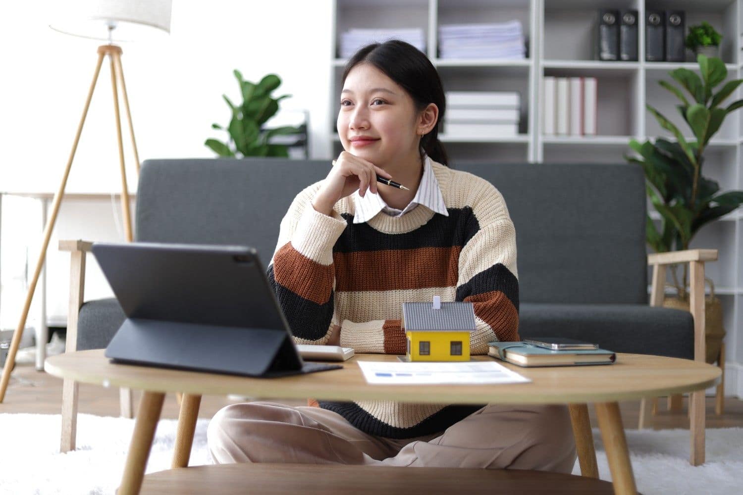 Real estate investment planning with a model house